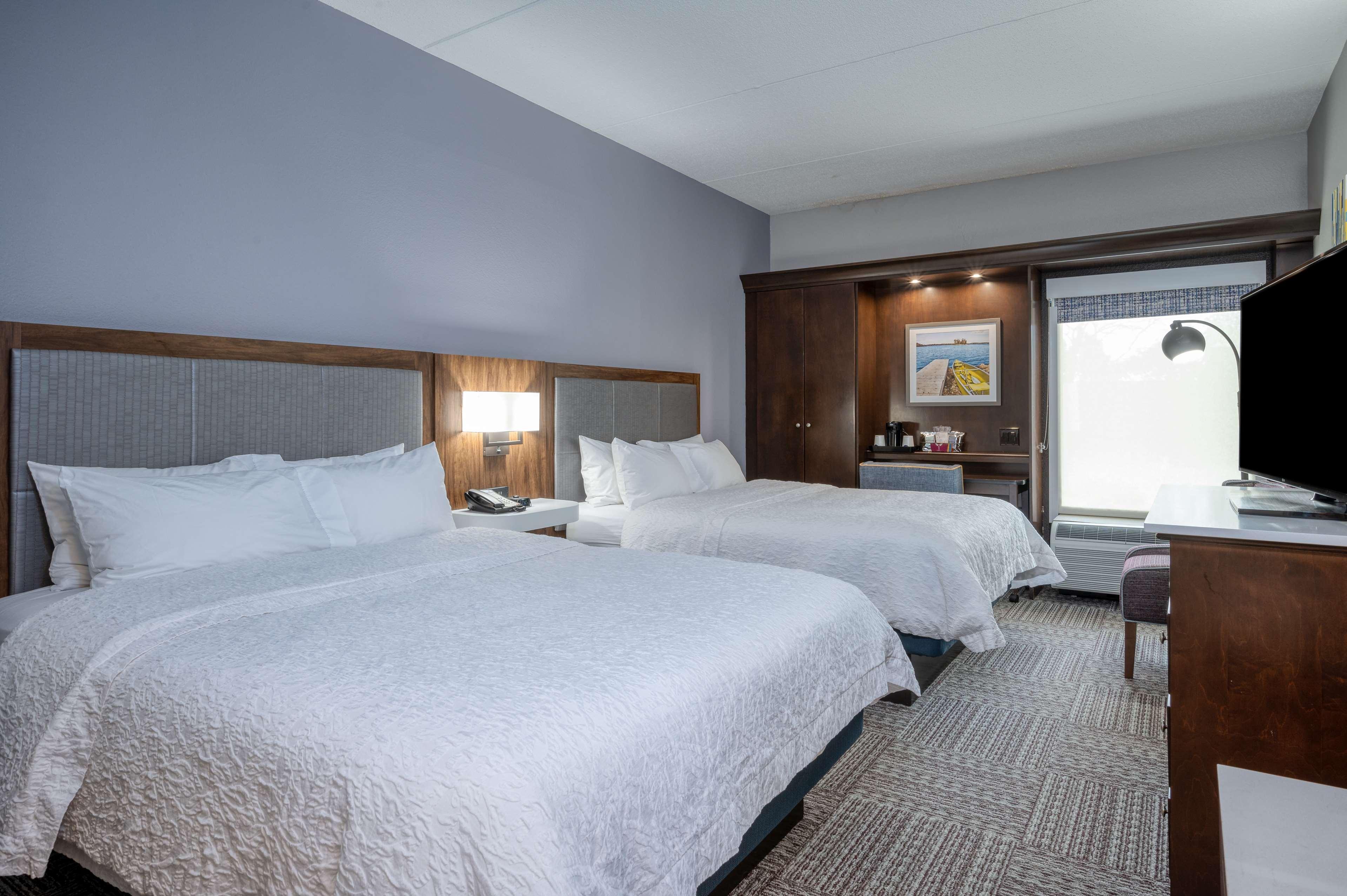 Hampton Inn Janesville Εξωτερικό φωτογραφία