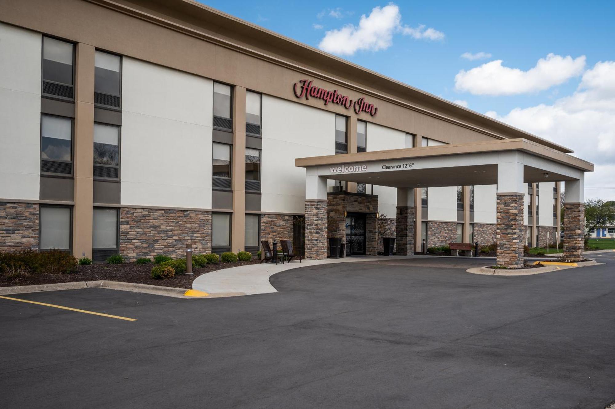 Hampton Inn Janesville Εξωτερικό φωτογραφία