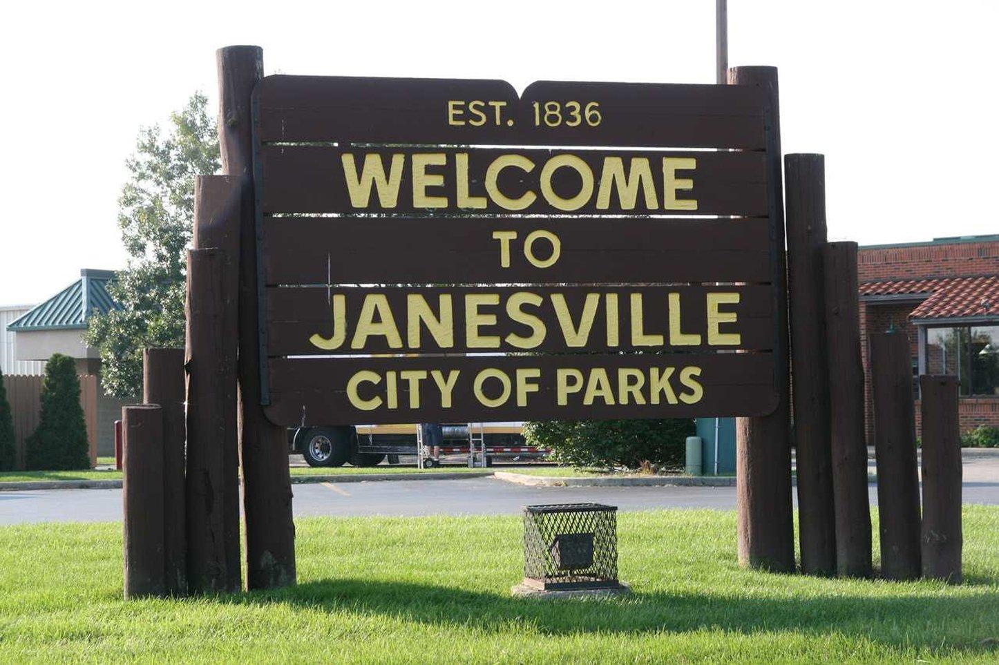 Hampton Inn Janesville Εξωτερικό φωτογραφία