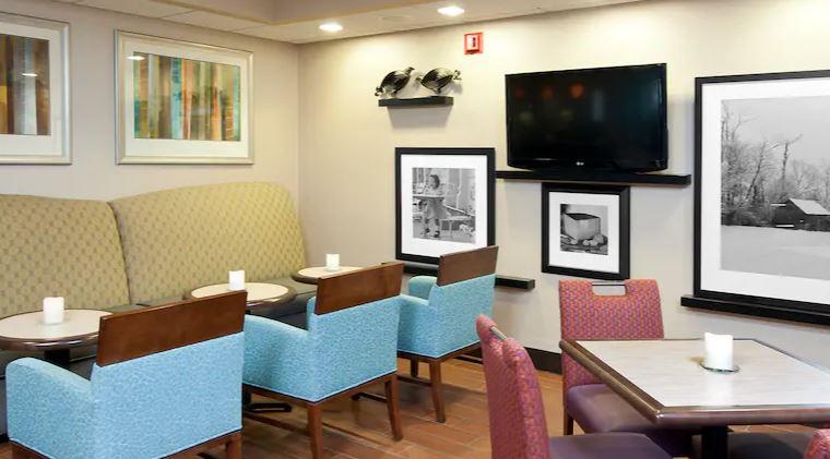 Hampton Inn Janesville Εξωτερικό φωτογραφία